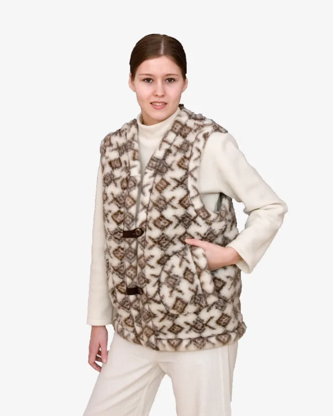 Vesta z ovčí vlny VZOR